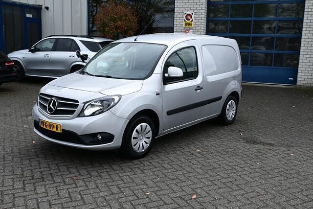 Zilver Gebruikt 2020 Mercedes Citan 111 Van | € 12.950 (Eerlijke prijs) - Afbeelding 1/4