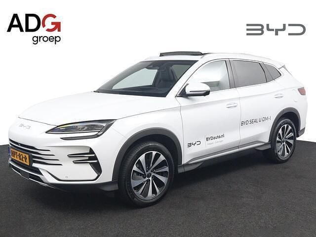 Wit Gebruikt 2025 BYD Seal U Boost SUV | € 40.890 - Afbeelding 1/4