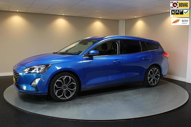 Blauw (metallic) Occasion 2020 Ford Focus Business Edition Stationwagen | € 13.940 (Eerlijke prijs) - Afbeelding 1/4