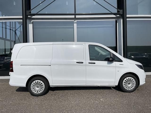 Nieuw Mercedes e-Vito 150 kW (204 PK) 2025 Wit MPV