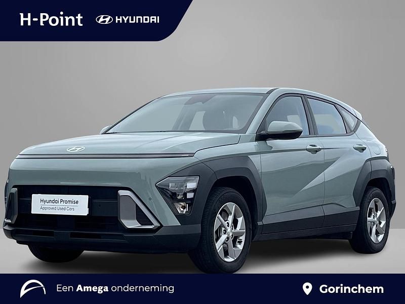Mirage green Occasion 2024 Hyundai Kona Comfort SUV | € 27.990 (Goede deal) - Afbeelding 1/4