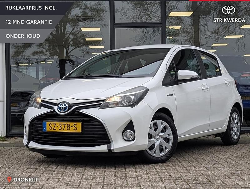 Occasion Toyota Yaris Hybrid 101 PK (74 kW) 2016 Wit Hatchback