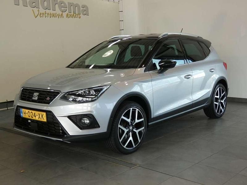 Grijs Gebruikt 2020 Seat Arona FR SUV | € 19.700 (Eerlijke prijs) - Afbeelding 1/4
