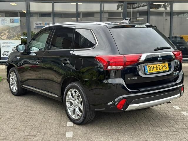 Occasion Mitsubishi Outlander 121 PK (88 kW) 2017 Zwart SUV