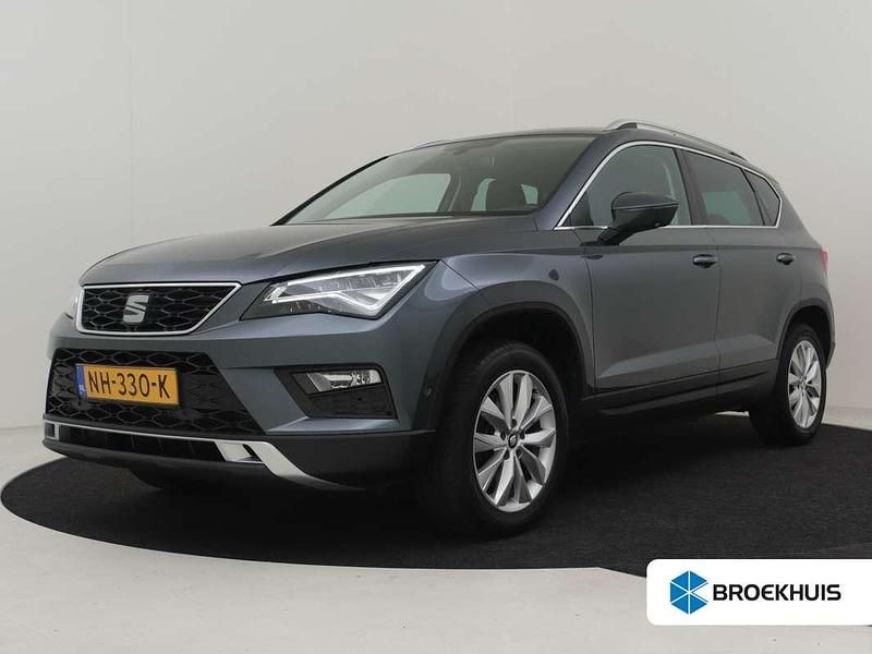 Grijs Gebruikt 2017 Seat Ateca SUV | € 16.900 (Eerlijke prijs) - Afbeelding 1/4