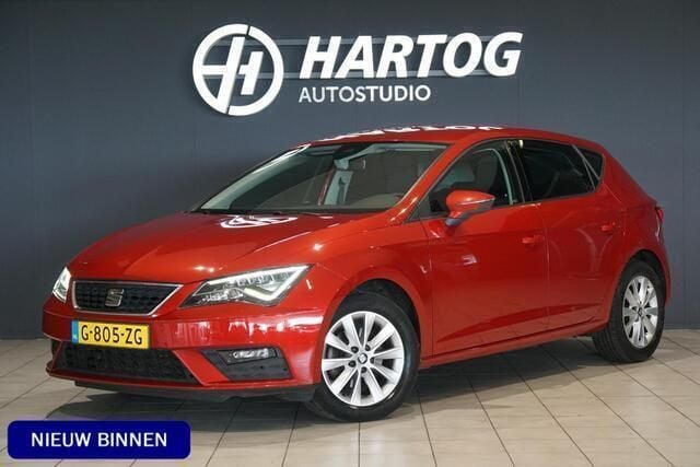 Rood Gebruikt 2020 Seat Leon Beats Hatchback | € 18.750 (Goede deal) - Afbeelding 1/4
