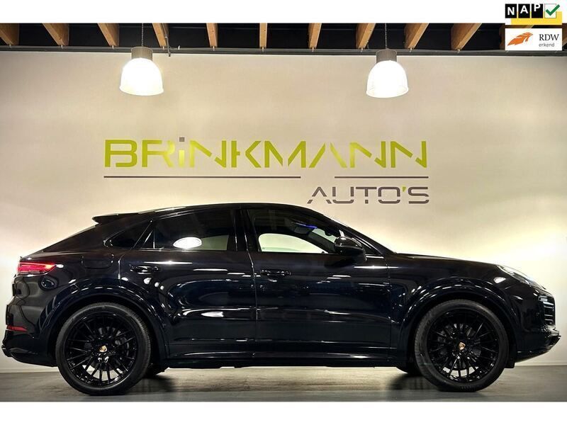 Zwart Gebruikt 2022 Porsche Cayenne SUV | € 89.900 (Iets duurder) - Afbeelding 1/4