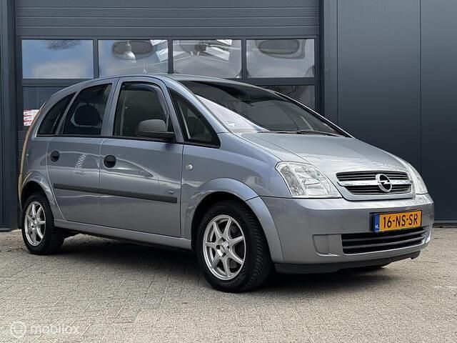 Grijs Gebruikt 2004 Opel Meriva MPV | € 1.499 (Eerlijke prijs) - Afbeelding 1/4