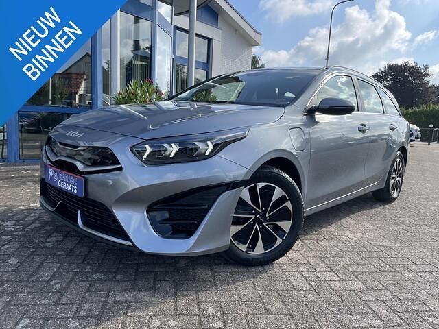 Grijs Gebruikt 2022 Kia Ceed Sportswagon Stationwagen | € 22.750 (Goede deal) - Afbeelding 1/4