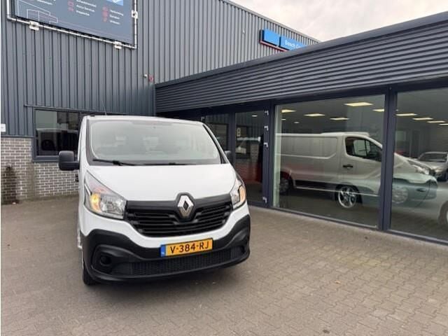 Overige Gebruikt 2018 Renault Trafic Komfort MPV | € 9.450 (Eerlijke prijs) - Afbeelding 1/4