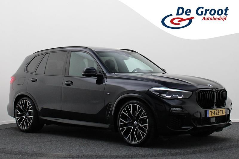 Zwart Gebruikt 2020 BMW X5 Executive SUV | € 54.950 (Eerlijke prijs) - Afbeelding 1/4