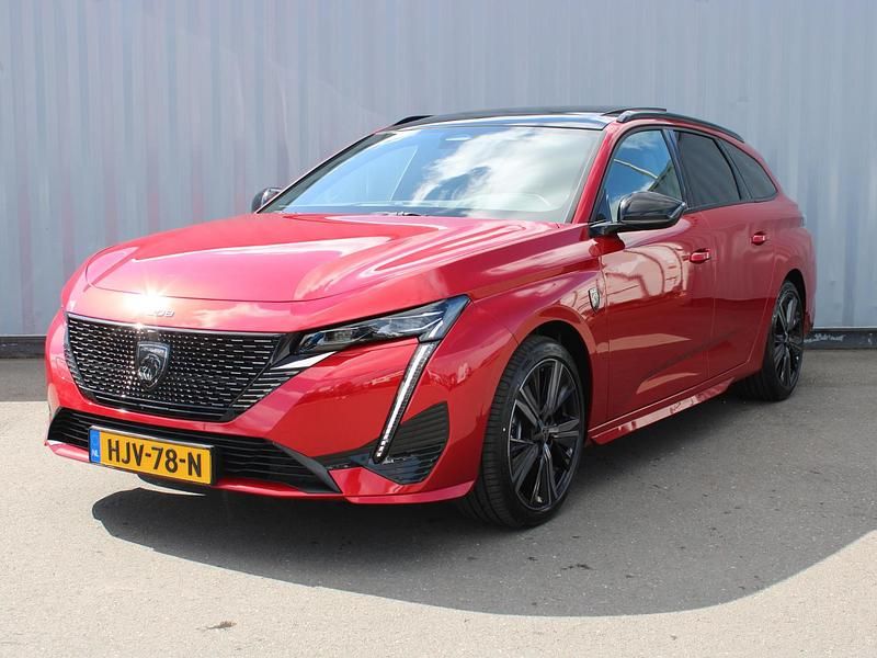 Occasion Peugeot 308 SW GT 146 PK (107 kW) 2025 Rood Stationwagen
