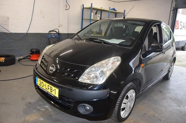 Zwart Gebruikt 2010 Nissan Pixo Hatchback | € 2.999 (Eerlijke prijs) - Afbeelding 1/4