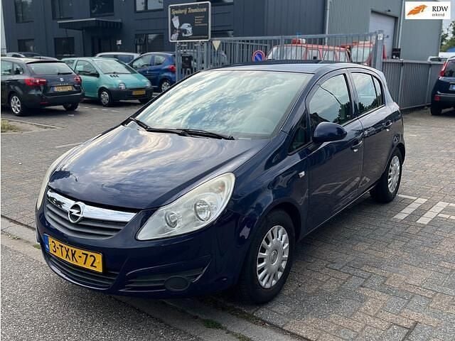 Blauw Gebruikt 2010 Opel Corsa Selection Hatchback | € 2.645 (Goede deal) - Afbeelding 1/4