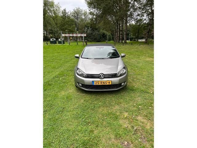 Grijs Gebruikt 2011 VW Golf Cabriolet Cabriolet | € 11.250 (Duur) - Afbeelding 1/4