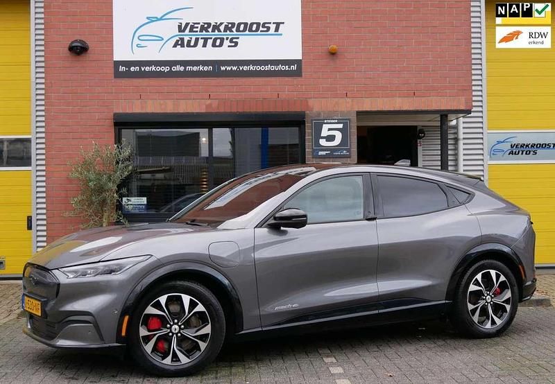 Grijs Occasion 2021 Ford Mustang Mach-E SUV | € 25.945 (Super prijs) - Afbeelding 1/4