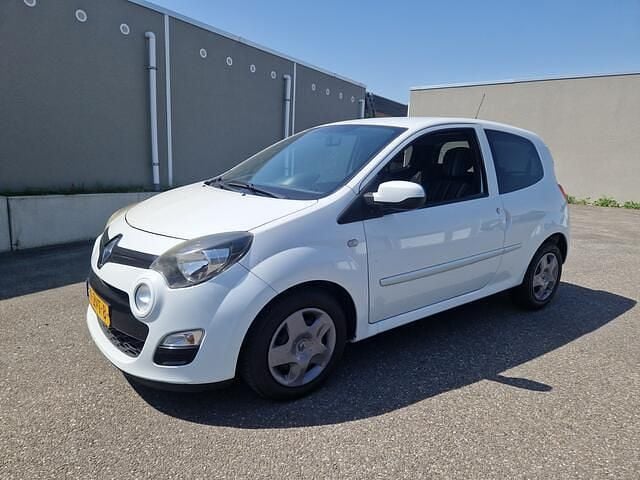Wit Gebruikt 2013 Renault Twingo Collection Hatchback | € 3.750 (Eerlijke prijs) - Afbeelding 1/4