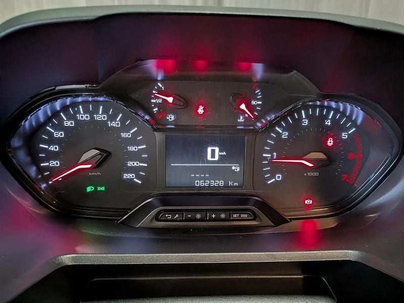 Occasion Peugeot Partner Premium 2022 Wit MPV