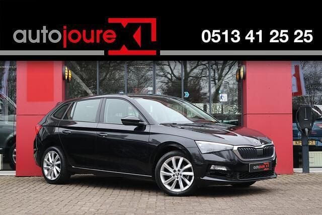Zwart Occasion 2019 Skoda Scala Business Line Hatchback | € 13.950 (Goede deal) - Afbeelding 1/4
