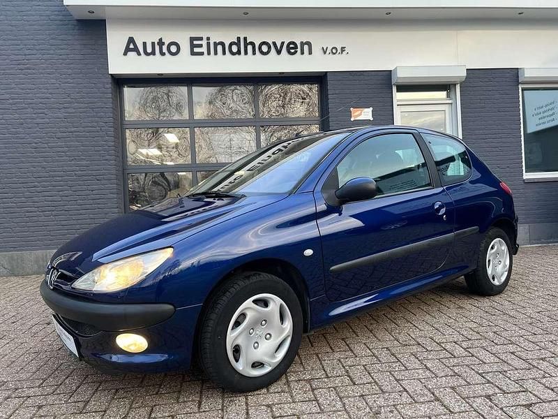 Occasion Peugeot 206 75 PK (55 kW) 2003 Blauw Hatchback