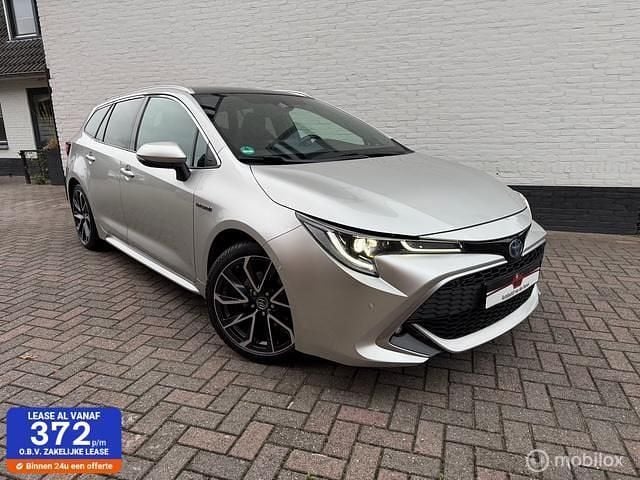 Grijs Gebruikt 2019 Toyota Corolla Executive Stationwagen | € 22.950 (Eerlijke prijs) - Afbeelding 1/4