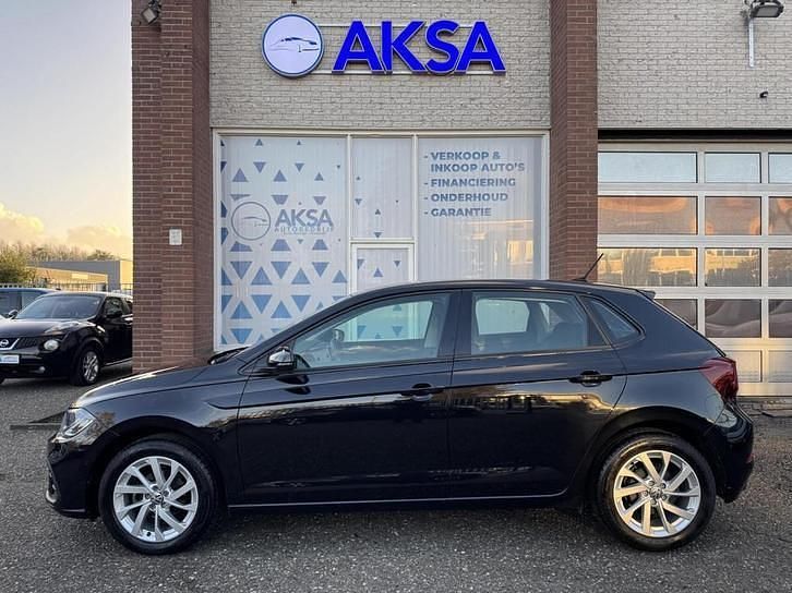Occasion VW Polo Life 95 PK (69 kW) 2022 Zwart (metallic) Hatchback