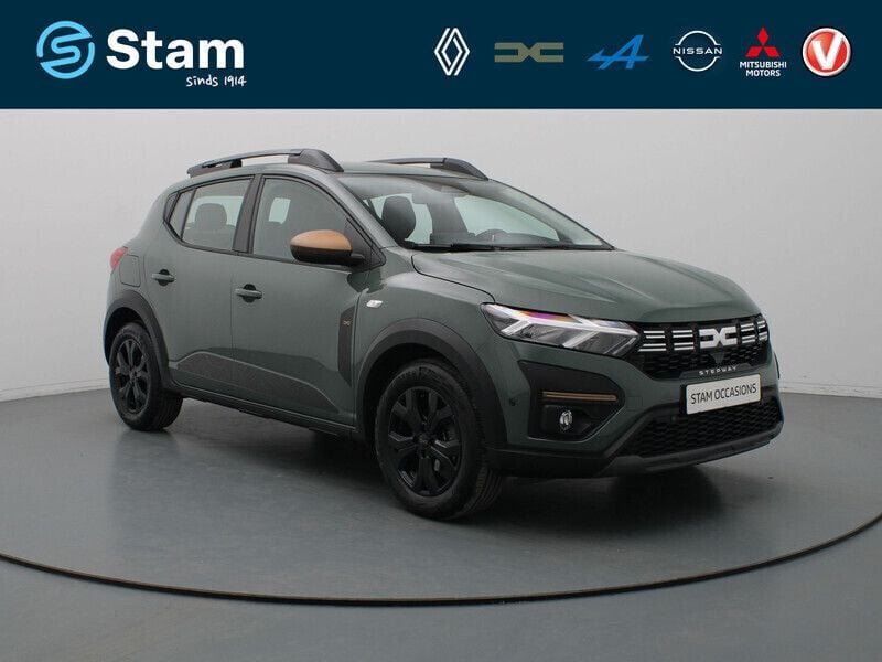 Grijs Gebruikt 2024 Dacia Sandero Extreme Hatchback | € 21.990 (Iets duurder) - Afbeelding 1/4