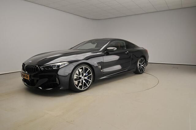 Zwart Occasion 2020 BMW M850 Coupé | € 66.900 (Super prijs) - Afbeelding 1/4