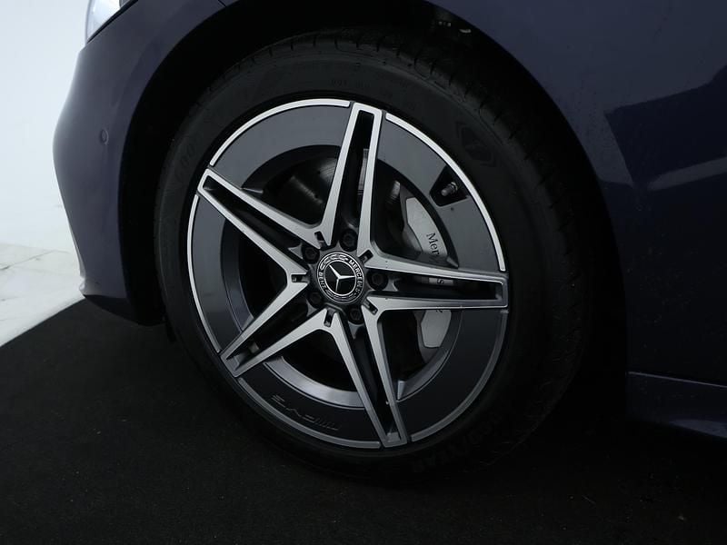Occasion Mercedes C300 AMG 313 PK (230 kW) 2024 Blauw Stationwagen