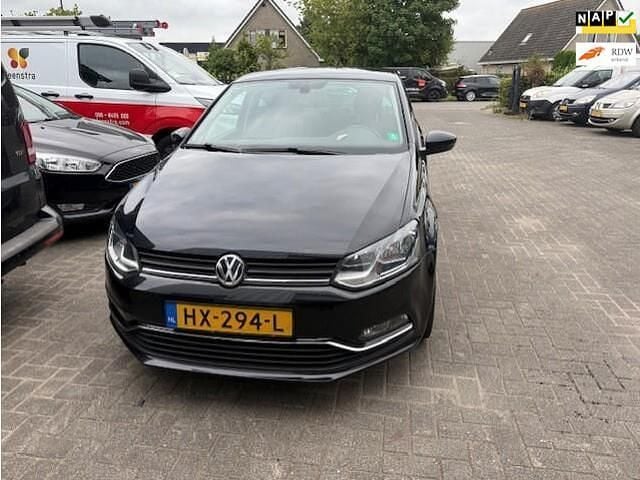 Zwart Gebruikt 2016 VW Polo Highline Hatchback | € 7.500 (Eerlijke prijs) - Afbeelding 1/4
