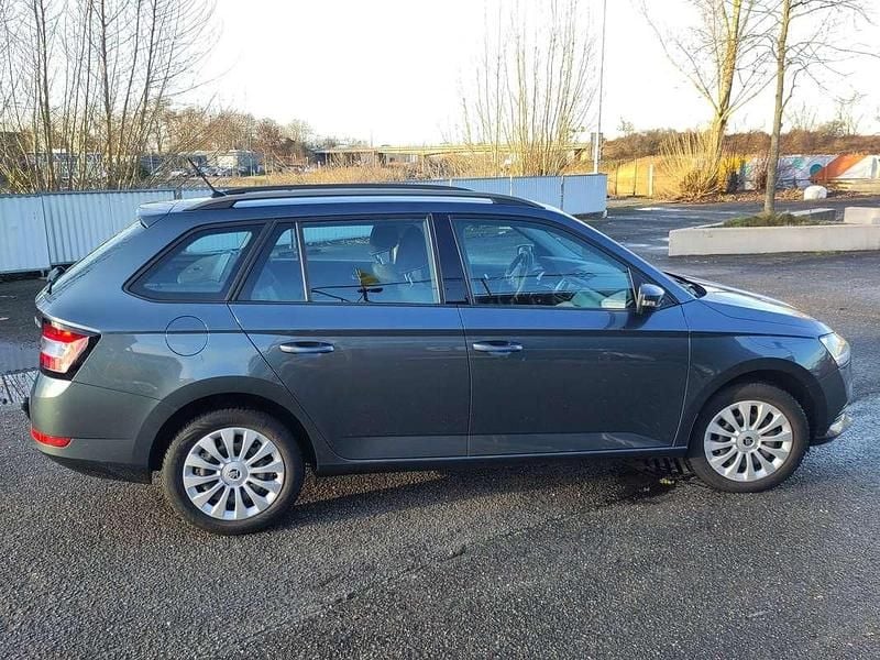 Grijs Occasion 2018 Skoda Fabia Clever Stationwagen | € 8.500 (Goede deal) - Afbeelding 1/4