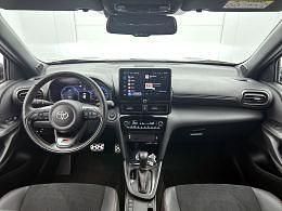 Occasion Toyota Yaris Sport 131 PK (96 kW) 2024 Blauw metallic SUV