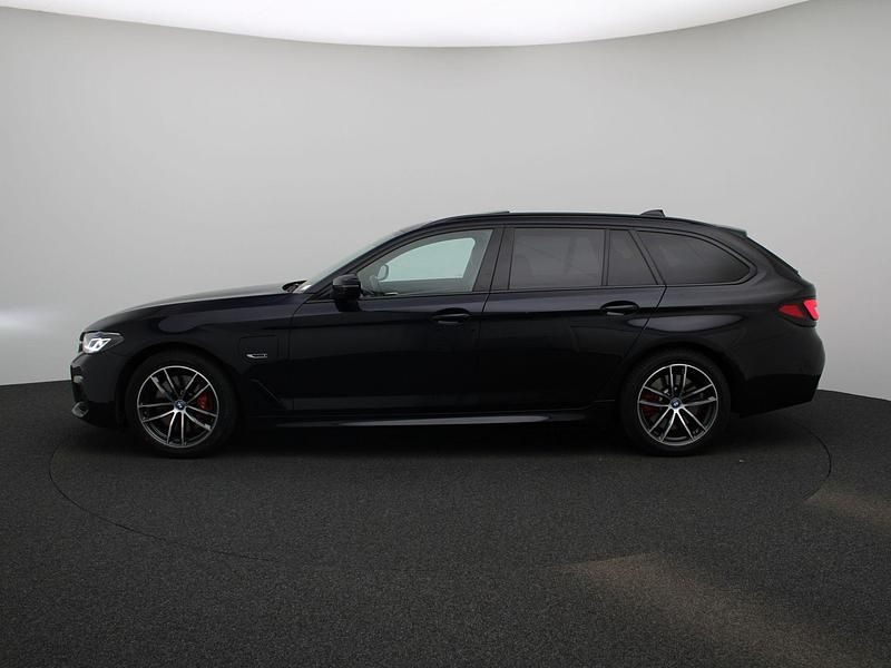 Occasion BMW 530 Executive 293 PK (215 kW) 2022 Zwart Stationwagen