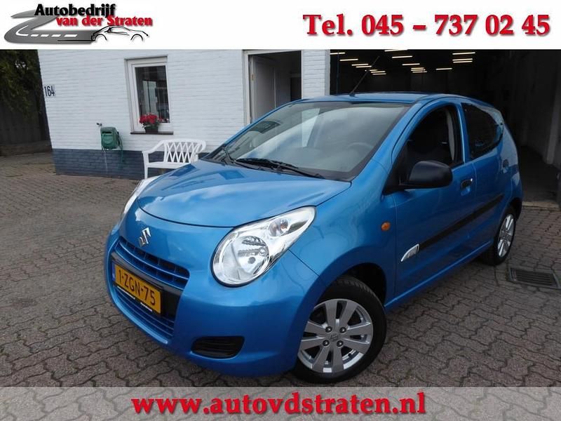 Blauw Gebruikt 2015 Suzuki Alto Hatchback | € 4.650 (Eerlijke prijs) - Afbeelding 1/4