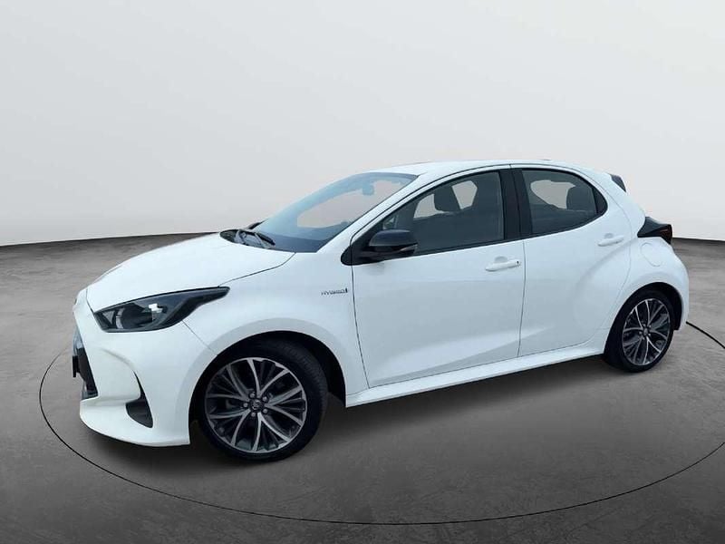 Occasion Toyota Yaris Hybrid Comfort 116 PK (85 kW) 2021 Wit Hatchback