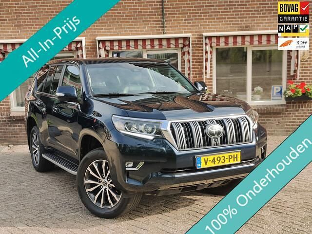 Blauw Gebruikt 2018 Toyota Land Cruiser Executive SUV | € 41.400 (Eerlijke prijs) - Afbeelding 1/4