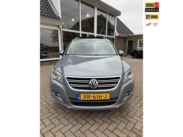 Grijs Occasion 2009 VW Tiguan Track & Field SUV | € 9.499 (Eerlijke prijs) - Afbeelding 1/4