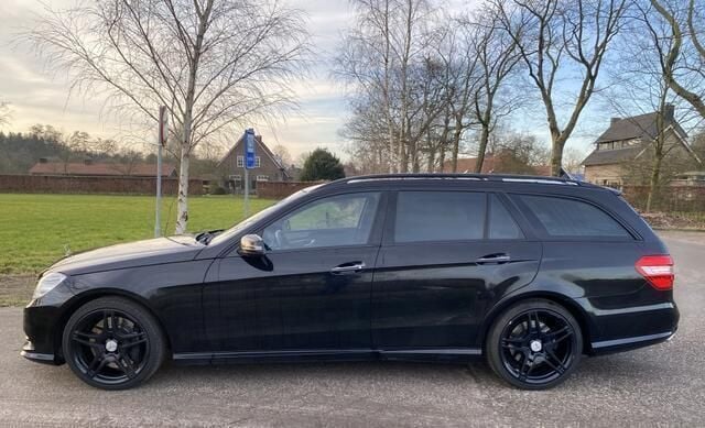 Occasion Mercedes E500 AMG 408 PK (300 kW) 2011 Zwart Stationwagen