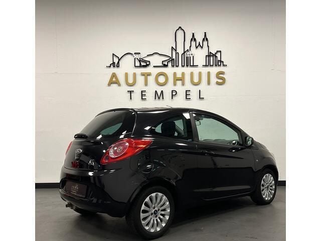 Zwart Gebruikt 2009 Ford Ka Trend Hatchback | € 2.250 (Eerlijke prijs) - Afbeelding 1/3
