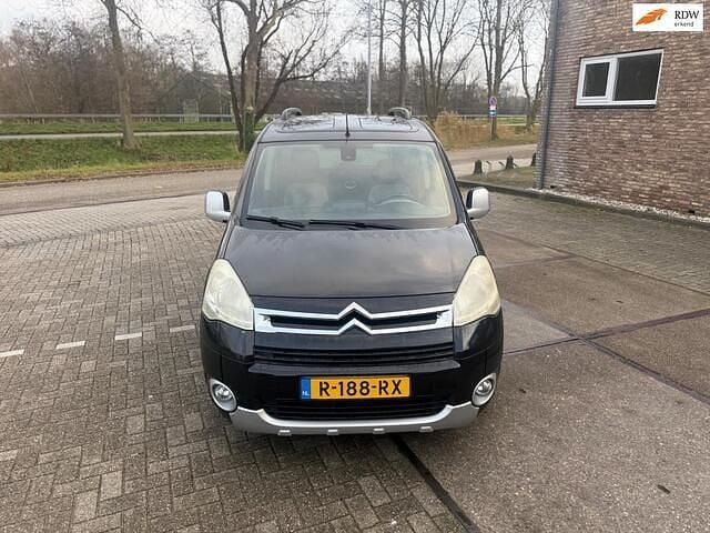 Zwart Occasion 2011 Citroën Berlingo MPV | € 4.950 (Goede deal) - Afbeelding 1/4