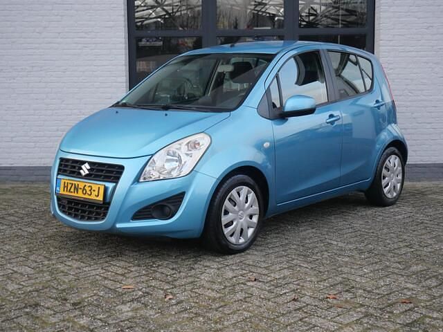 Blauw Occasion 2012 Suzuki Splash Comfort Hatchback | € 5.950 (Eerlijke prijs) - Afbeelding 1/4