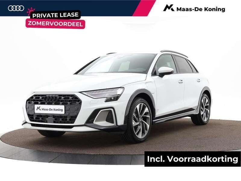 Wit Nieuw 2025 Audi A3 e-tron Advanced Hatchback | € 50.550 - Afbeelding 1/4