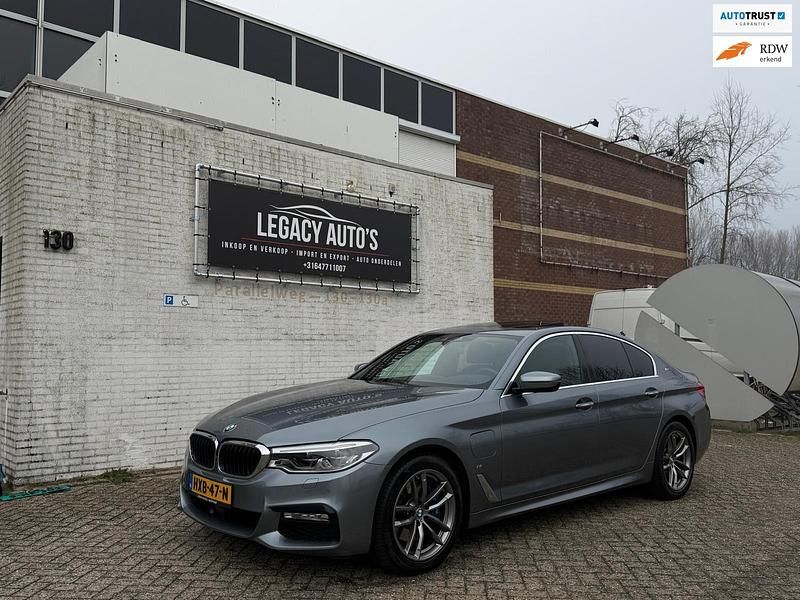 Blauw Occasion 2018 BMW 520 Executive Sedan | € 27.499 (Eerlijke prijs) - Afbeelding 1/4