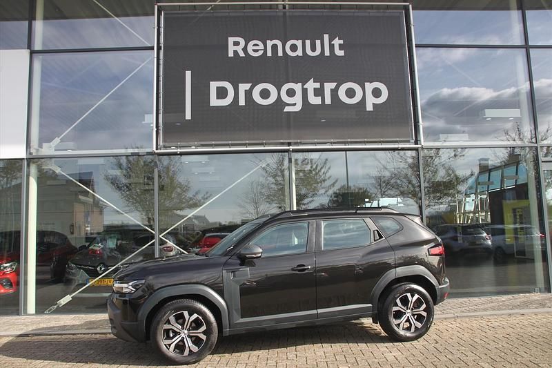 Zwart Occasion 2025 Dacia Duster Expression SUV | € 28.520 - Afbeelding 1/3