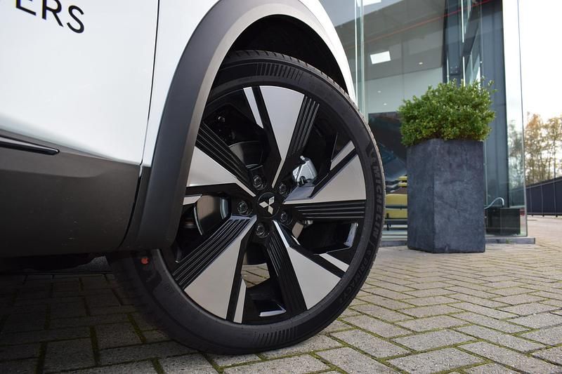 Nieuw Mitsubishi Grandis Instyle 160 PK (117 kW) 2025 Wit SUV