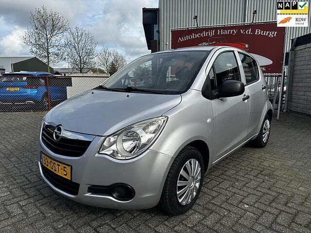 Grijs Gebruikt 2008 Opel Agila Essentia Hatchback | € 2.450 (Goede deal) - Afbeelding 1/4