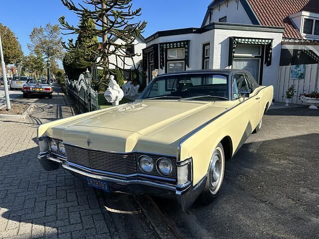 Occasion Lincoln Continental 364 PK (267 kW) 1968 Geel Coupé