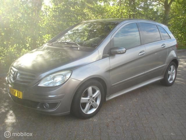 Occasion Mercedes B200 140 PK (102 kW) 2006 Grijs MPV