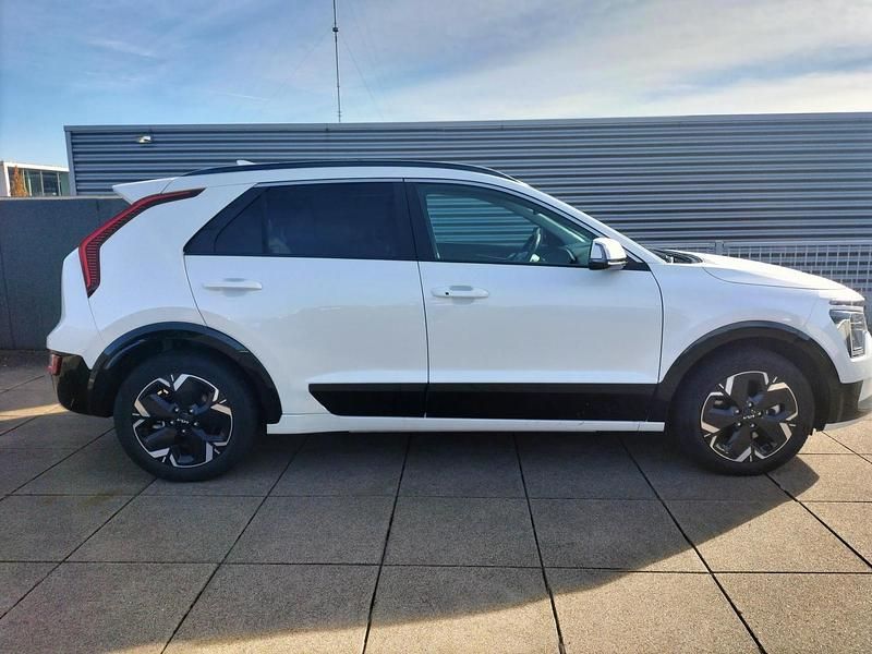 Occasion Kia e-Niro Advance 150 kW (204 PK) 2024 Snow white pearl SUV