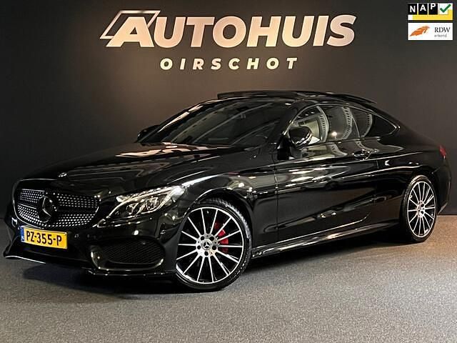 Zwart Gebruikt 2017 Mercedes C200 AMG Coupé | € 25.990 (Eerlijke prijs) - Afbeelding 1/4